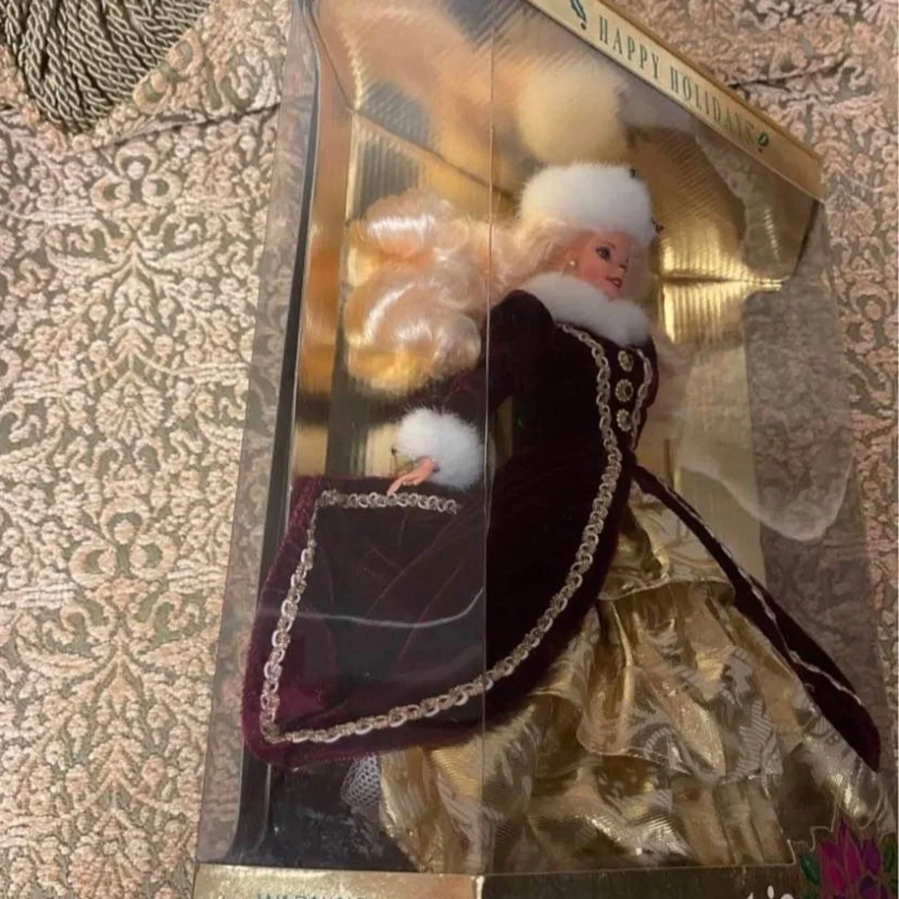 1996 Happy‎ Holiday Barbie